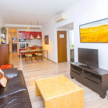 Eixample Dret Independencia Valenci By Interhome Barcelona
