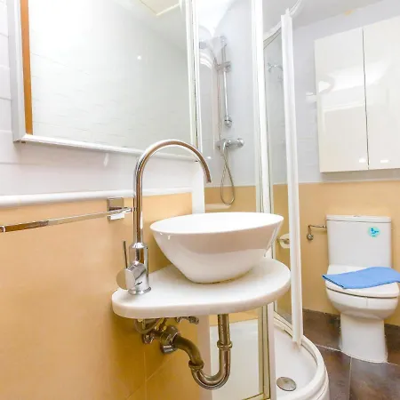 Apartment Eixample Dret Independencia Valenci By Interhome