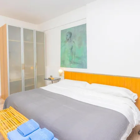 Eixample Dret Independencia Valenci By Interhome *